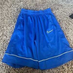 Nike dri fit basketball shoes